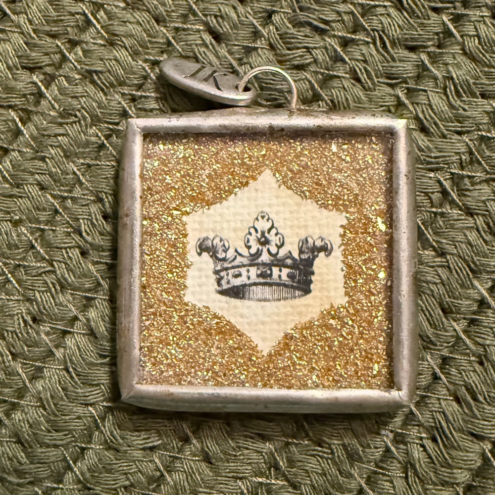Jewel Kade This is the Life Charm